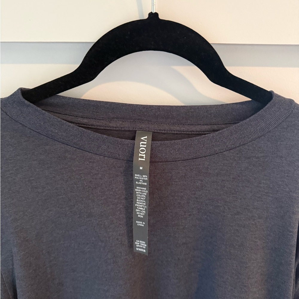 Vuori Long Sleeve Tee - Blue Gray Heathered - Picture 2 of 3